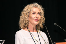 483.jpg
